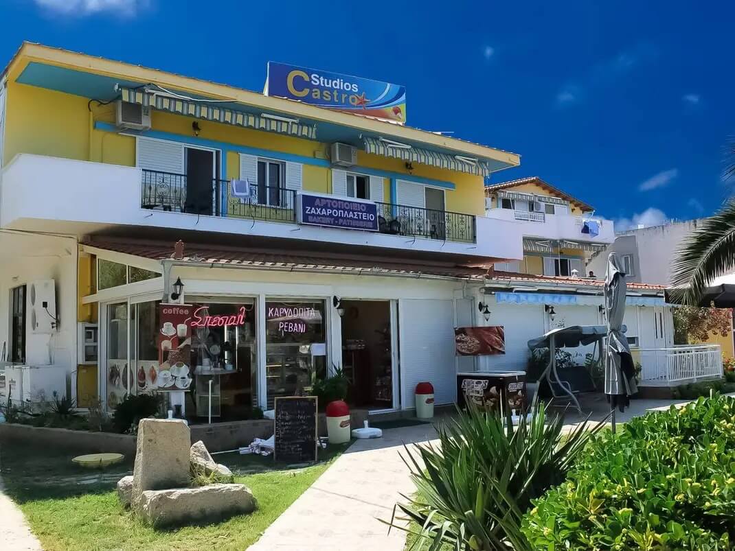 Castro Deluxe