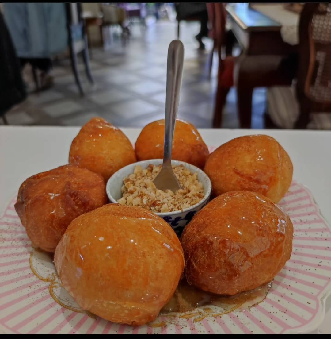 Σκούφος – Café / Bistro