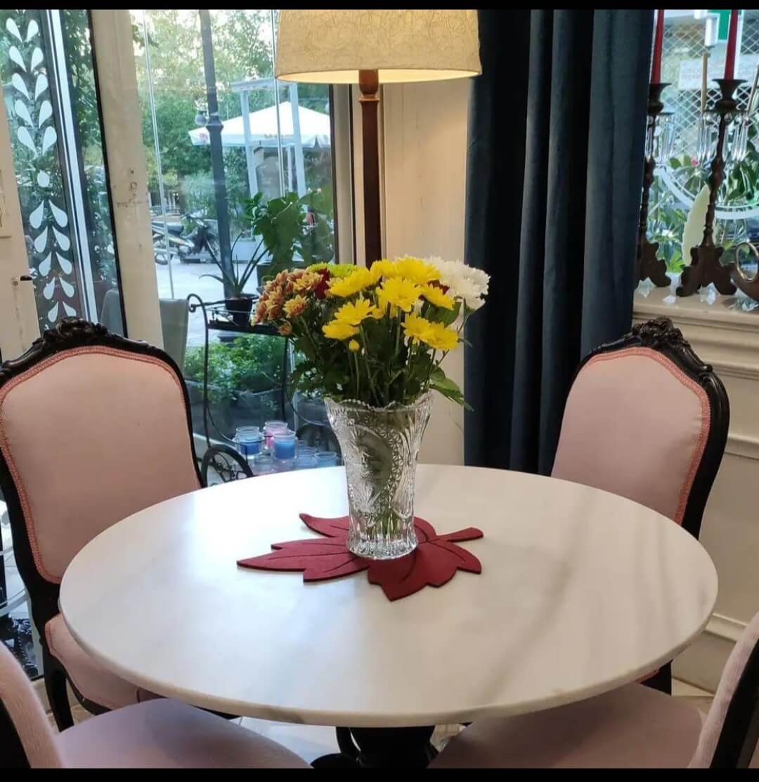 Σκούφος – Εστιατόριο / Café / Bistro