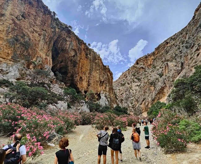 Jeep Road Trip – Agiofarago Gorge Tour