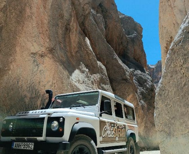 Jeep Road Trip – Gorge Crossing and Trypitis Beach Trail