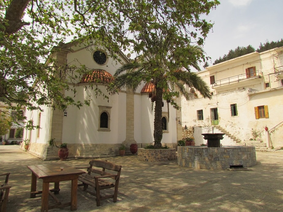 Jeep Road Trip – Gorge Crossing and Trypitis Beach Trail