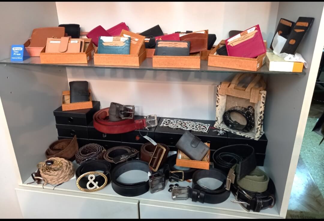 Νάκος – Γουναρικά / Δερμάτινα