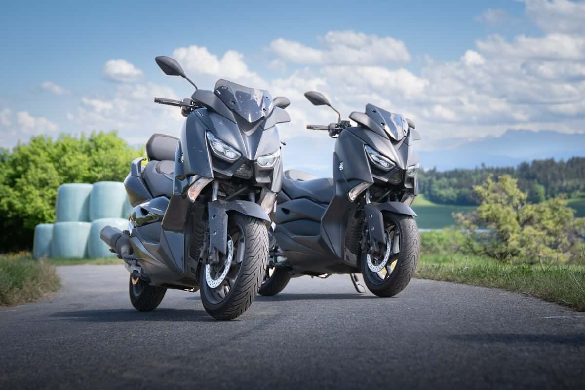 Paxos Sunrise – Rent a Moto